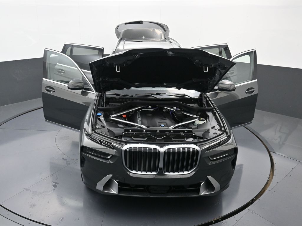2026 BMW X7 40i - Photo 49