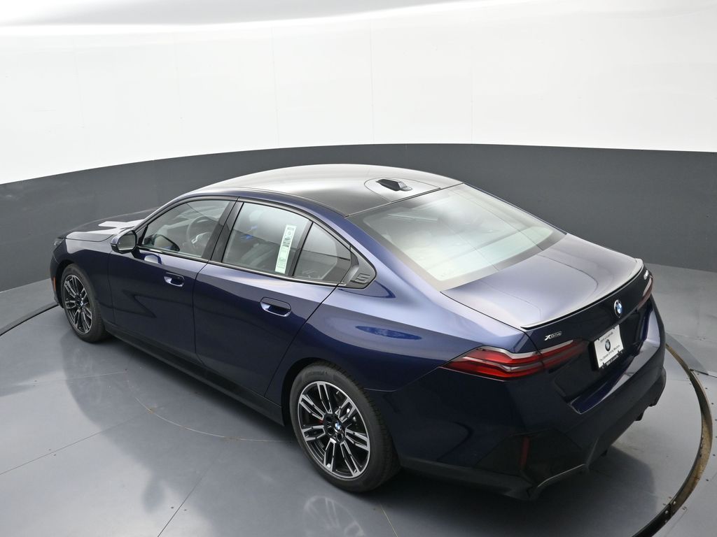 2026 BMW 5 Series 540i - Photo 34