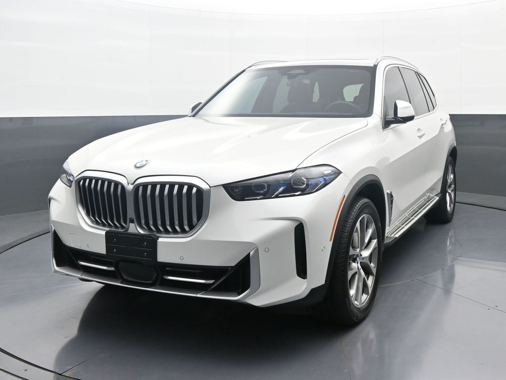 2025 BMW X5 40i's photo