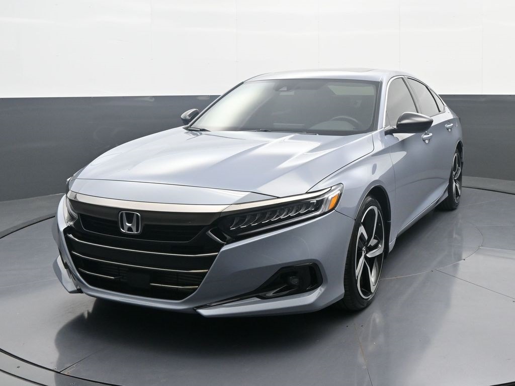 2022 Honda Accord Sport's photo