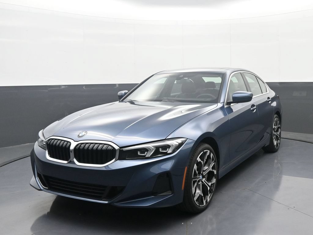 2026 BMW 3 Series 330i