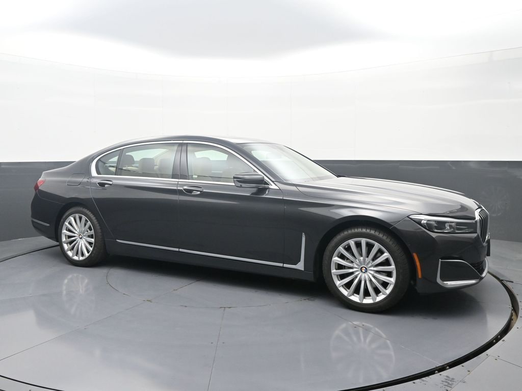 Used 2022 BMW 7 Series 740i xDrive Sedan