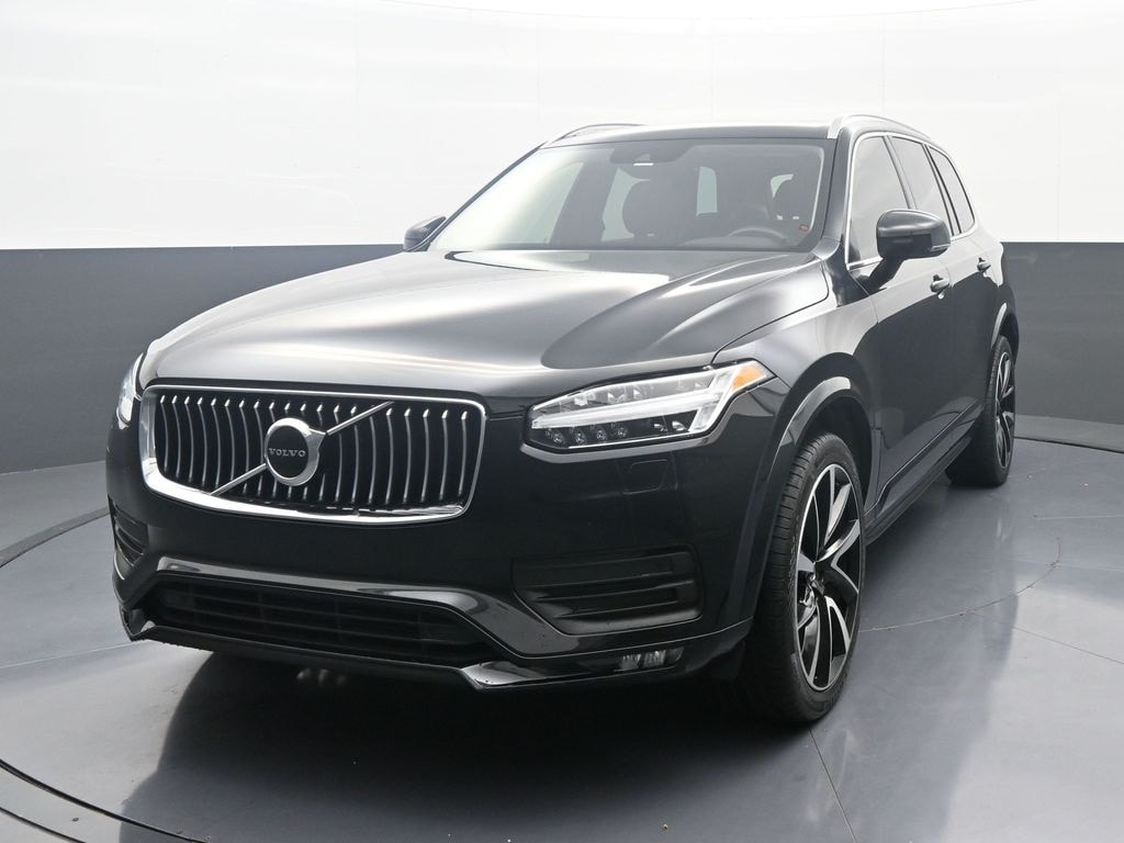 Used 2021 Volvo XC90 T6 Momentum SUV