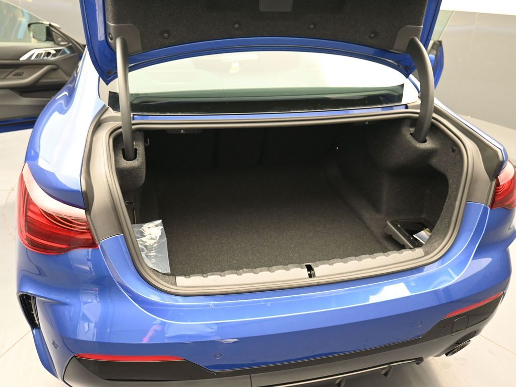 2026 BMW 4 Series 430i - Photo 17