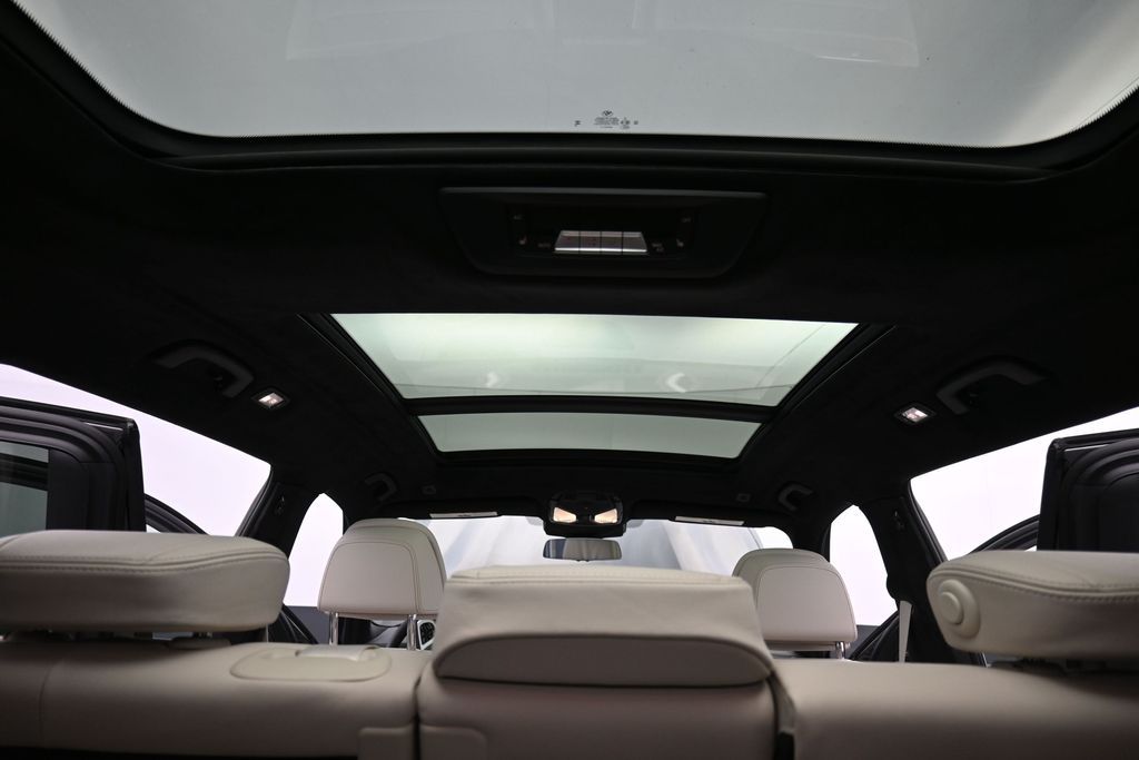 2026 BMW X7 40i - Photo 19