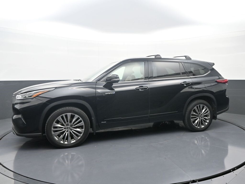2021 Toyota Highlander Hybrid Platinum photo 2