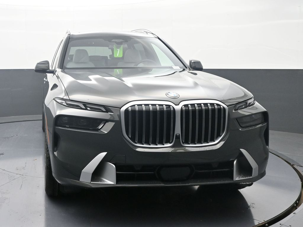 2026 BMW X7 40i - Photo 6