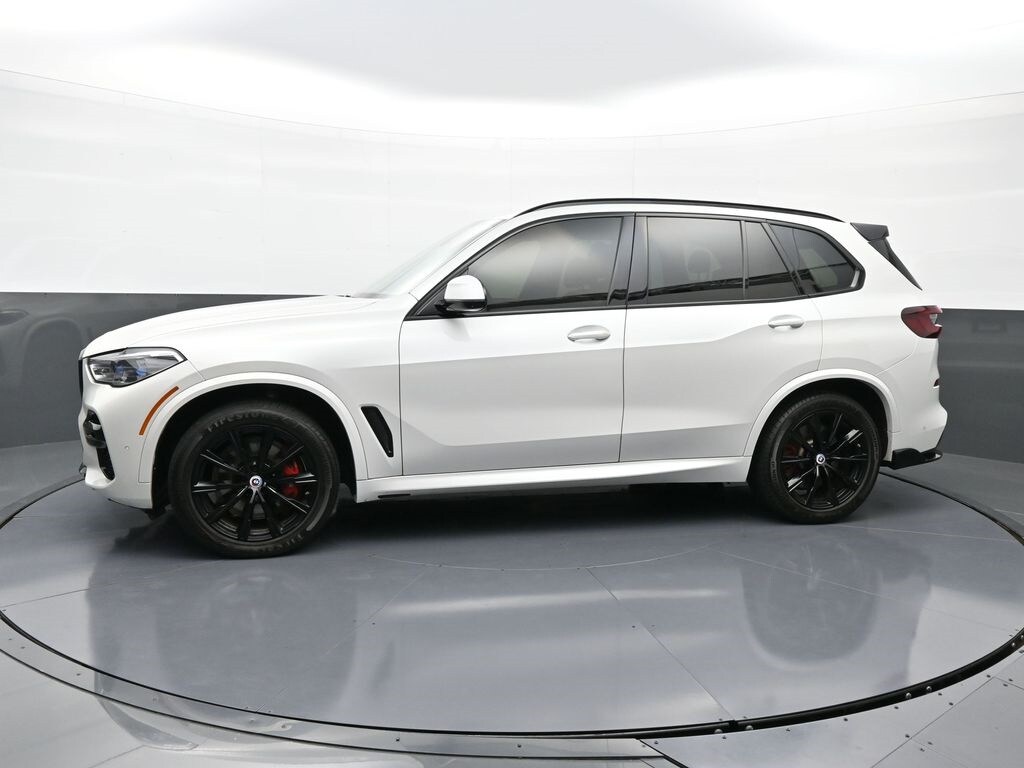 2022 Bmw X5 M50i photo 3