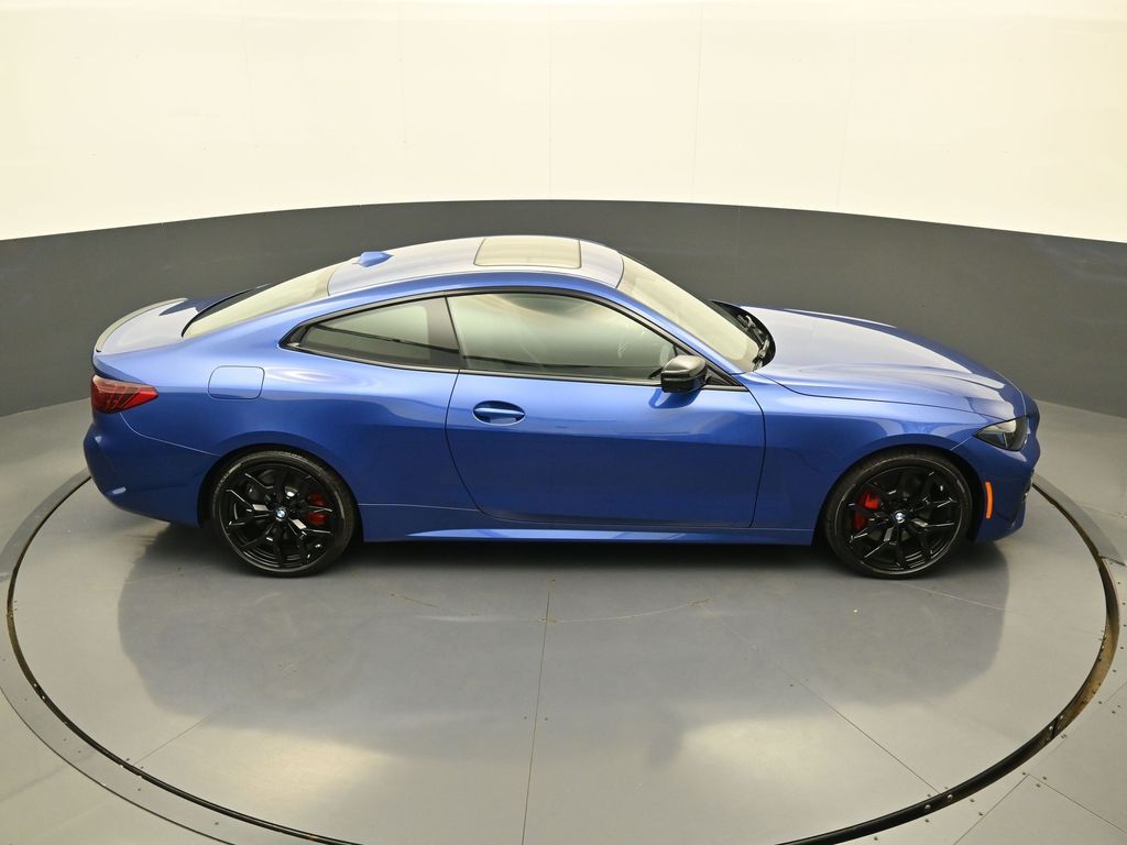 2026 BMW 4 Series 430i - Photo 37