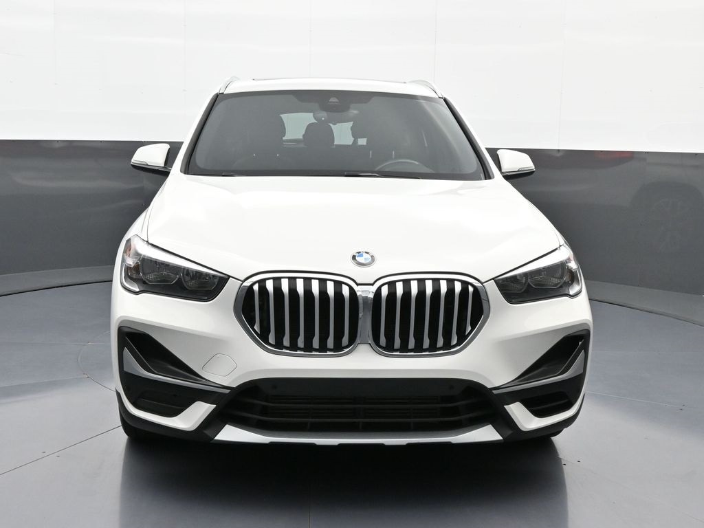 Used 2022 BMW X1 28i with VIN WBXJG9C04N5V14432 for sale in Louisville, KY