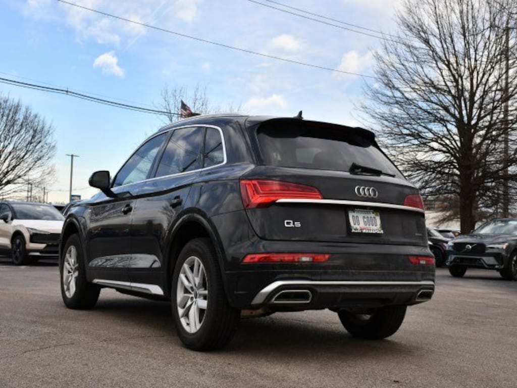 Used 2023 Audi Q5 45 S Line Premium SUV
