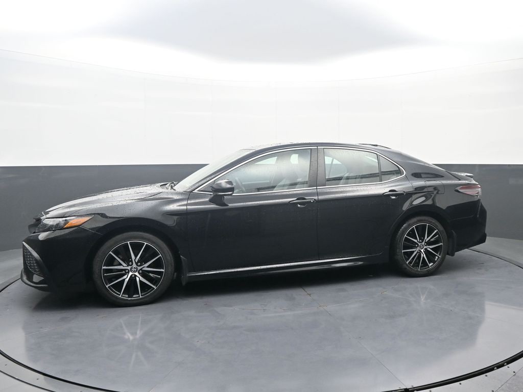 Used 2024 Toyota Camry SE Sedan