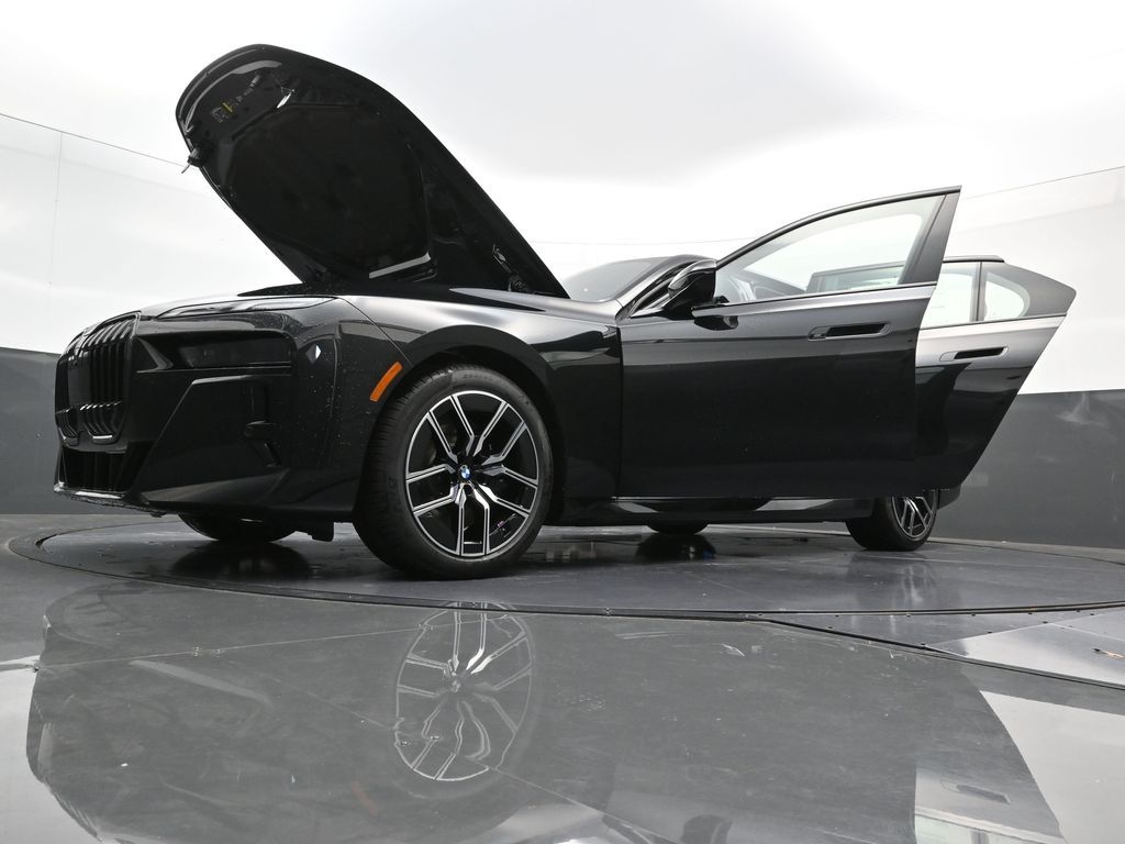 2026 BMW 7 Series 740i - Photo 49