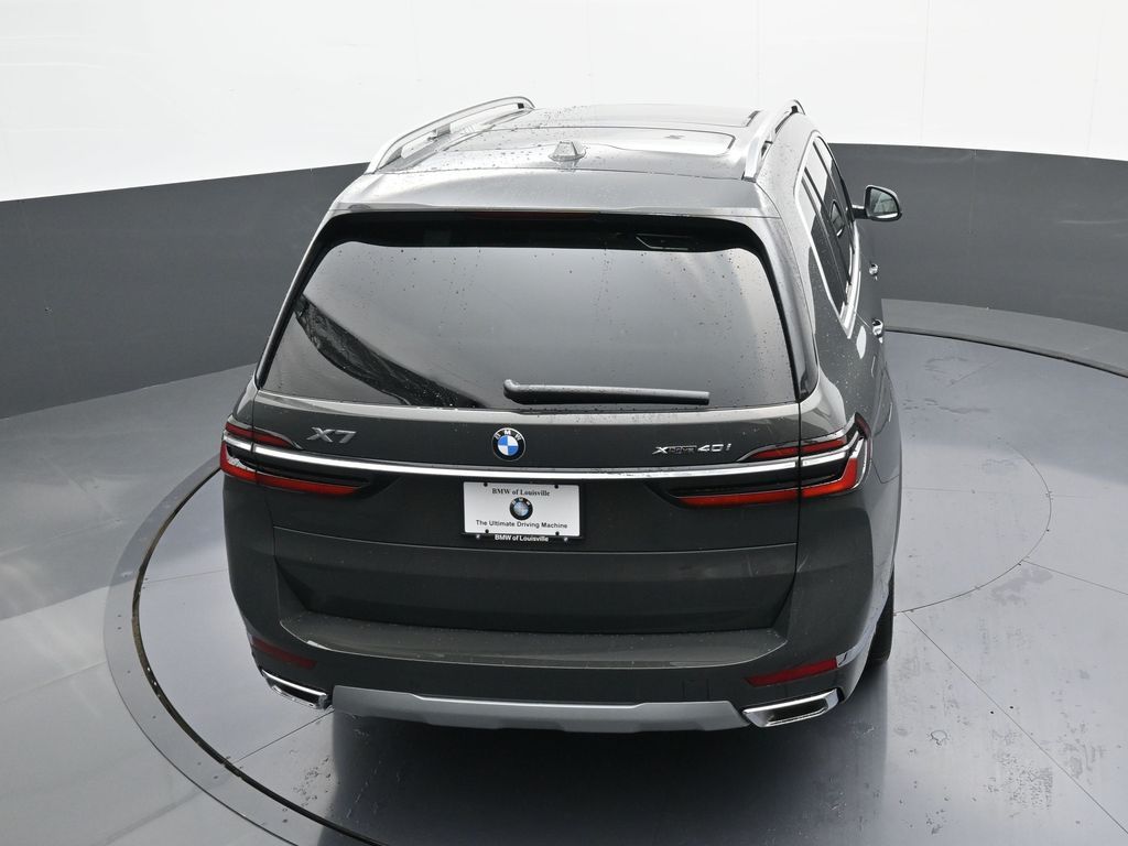 2026 BMW X7 40i - Photo 37