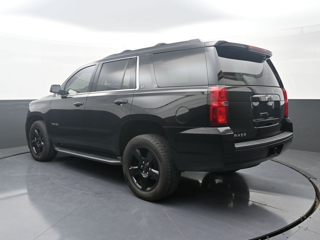2020 Chevrolet Tahoe LT photo 3