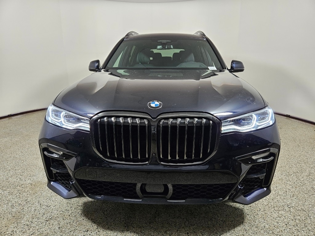 Used 2021 BMW X7 M50i with VIN 5UXCX6C04M9H26602 for sale in Louisville, KY