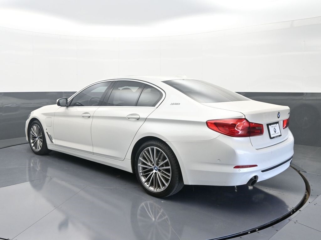 2019 Bmw 530e xDrive Sedan photo 3