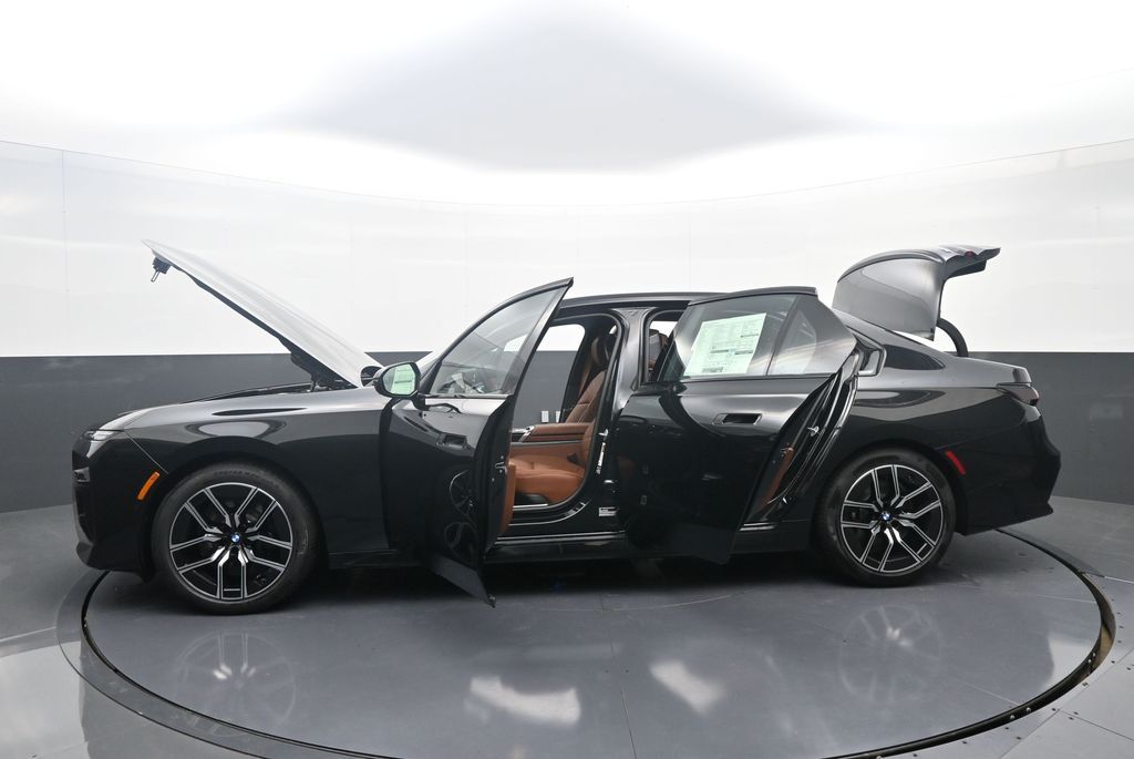 2026 BMW 7 Series 740i - Photo 50