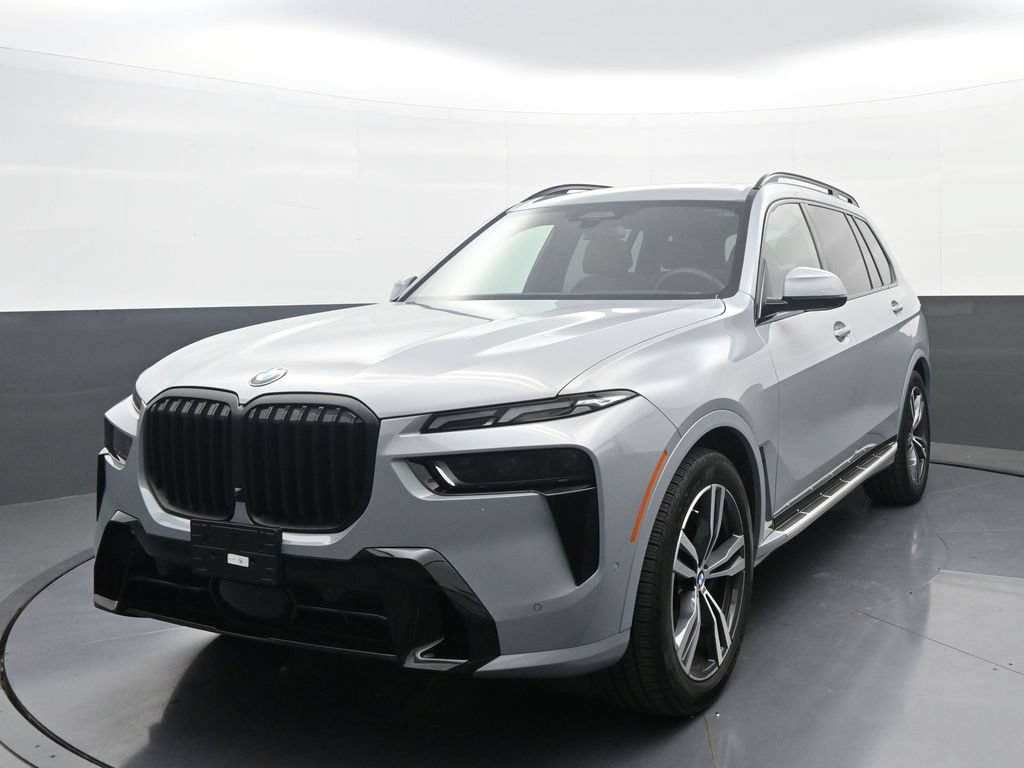 2025 BMW X7