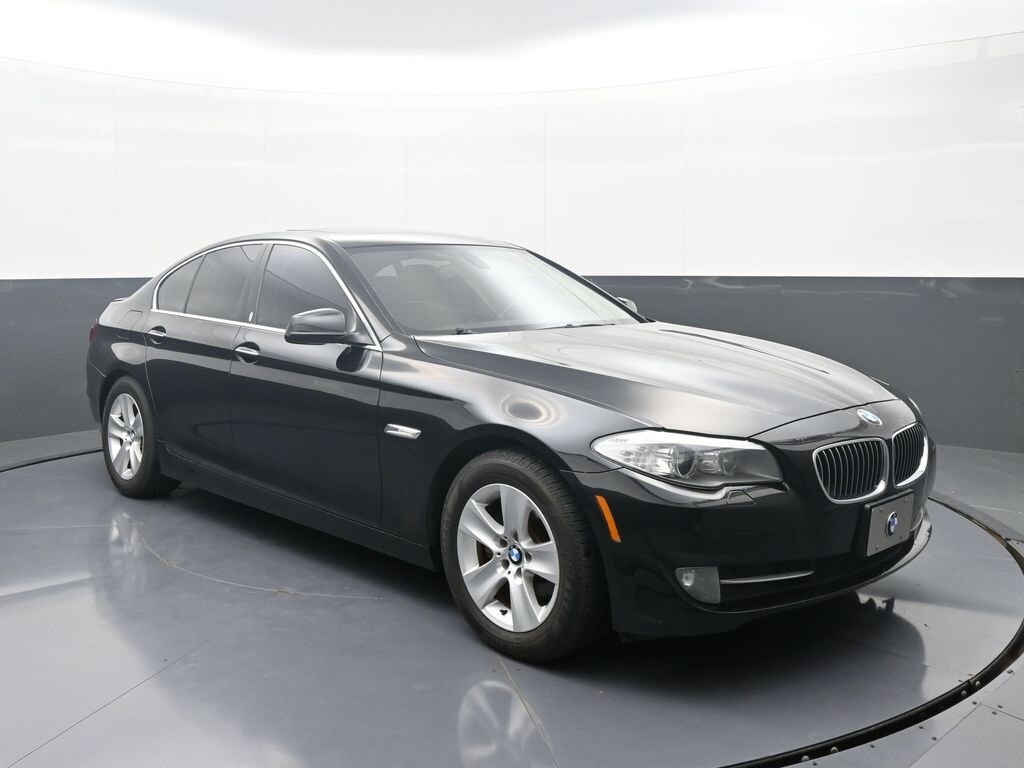 2011 Bmw 528i 5-series photo 3