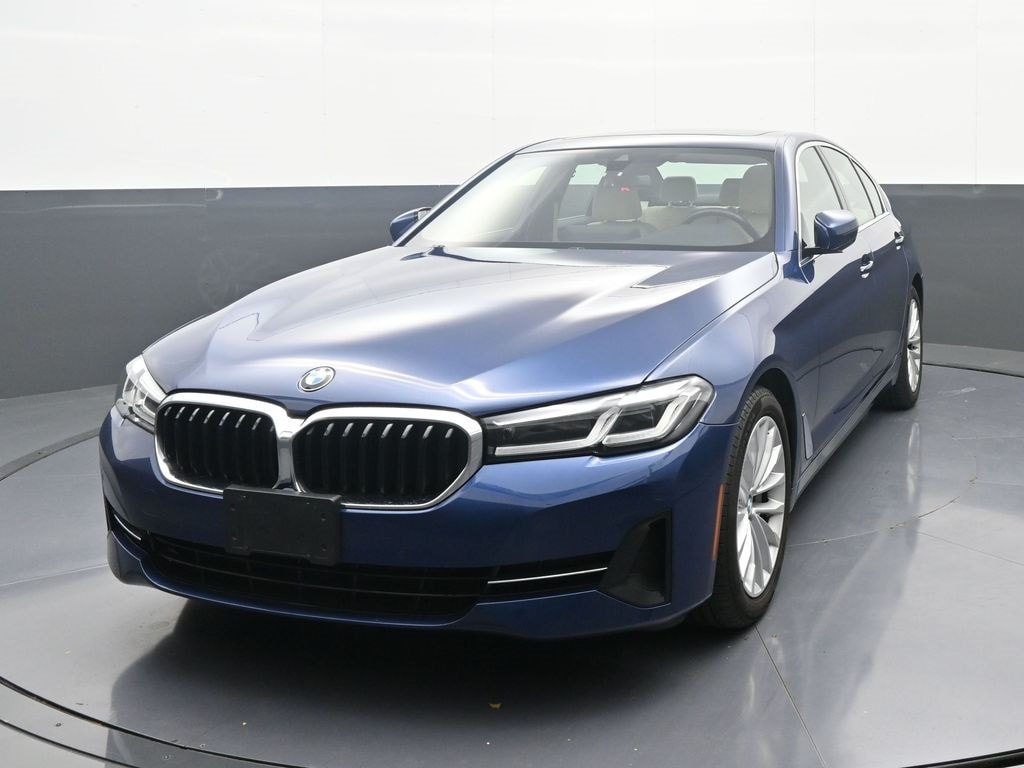 2023 BMW 5 Series 530i's photo