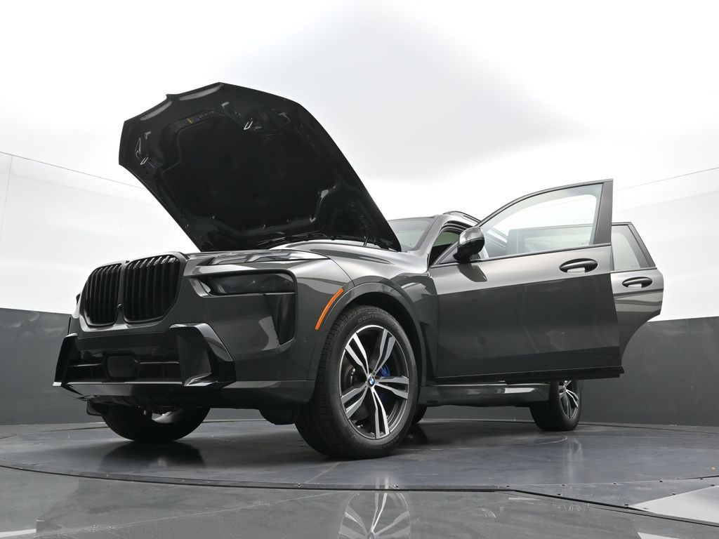 2026 BMW X7 40i - Photo 40