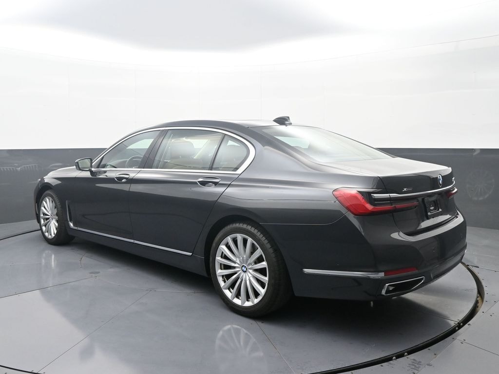 Used 2022 BMW 7 Series 740i xDrive Sedan