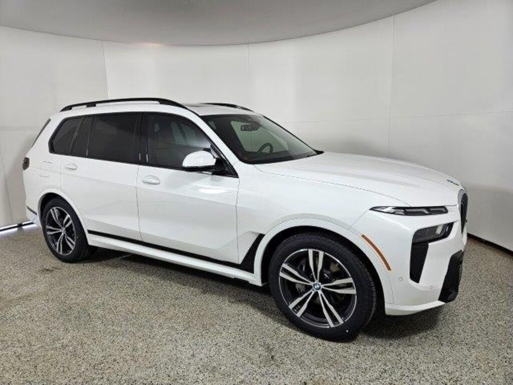 New 2024 BMW X7 For Sale at BMW of Louisville VIN 5UX23EM02R9U79911