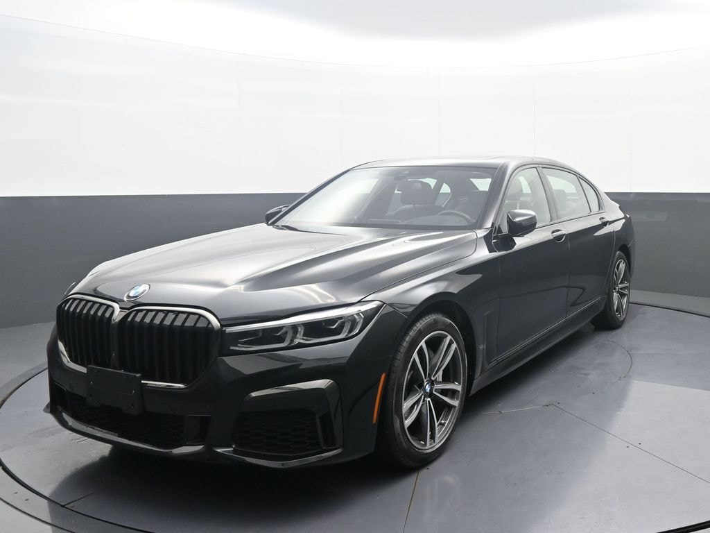 Used 2022 BMW 7 Series 740i xDrive Sedan