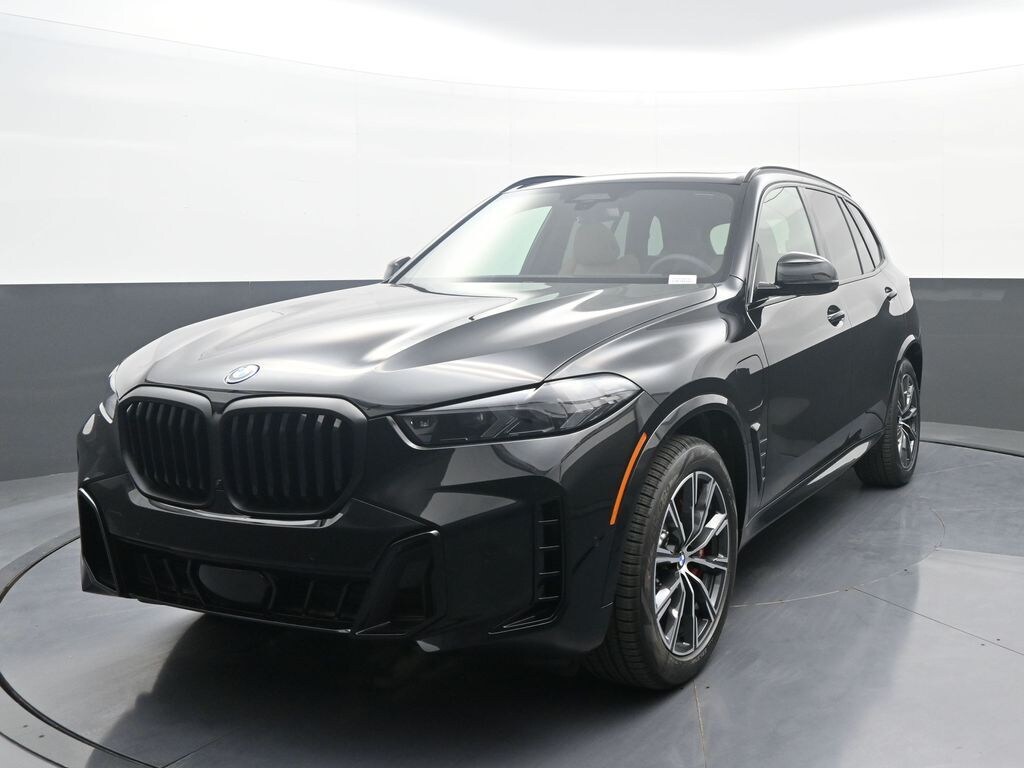 New 2026 BMW X5 xDrive50e SUV