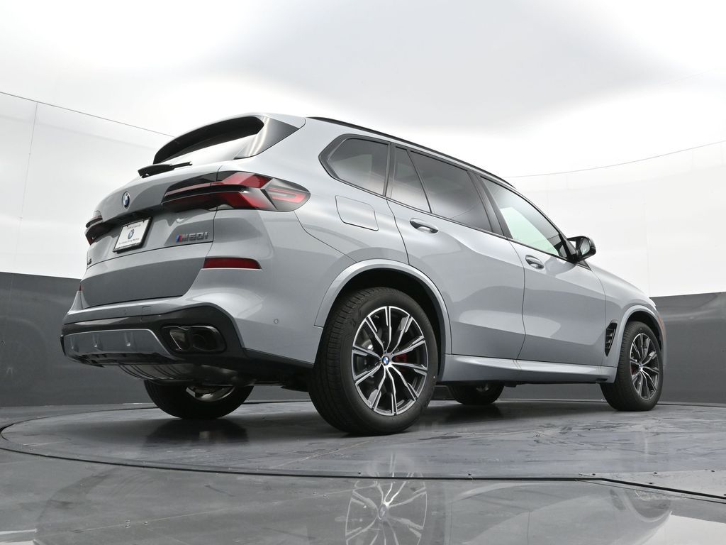 2026 BMW X5 M60i - Photo 27