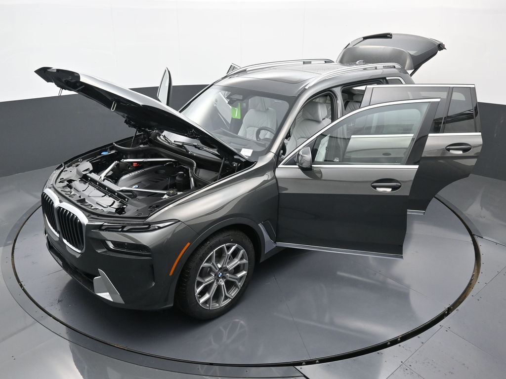 2026 BMW X7 40i - Photo 50