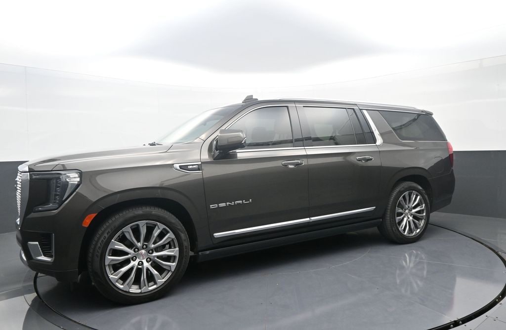 Used 2021 GMC Yukon XL Denali SUV
