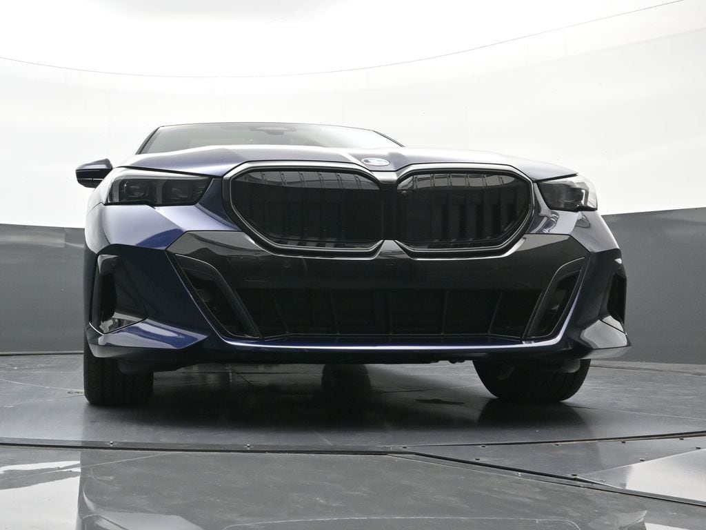 2026 BMW 5 Series 540i - Photo 23