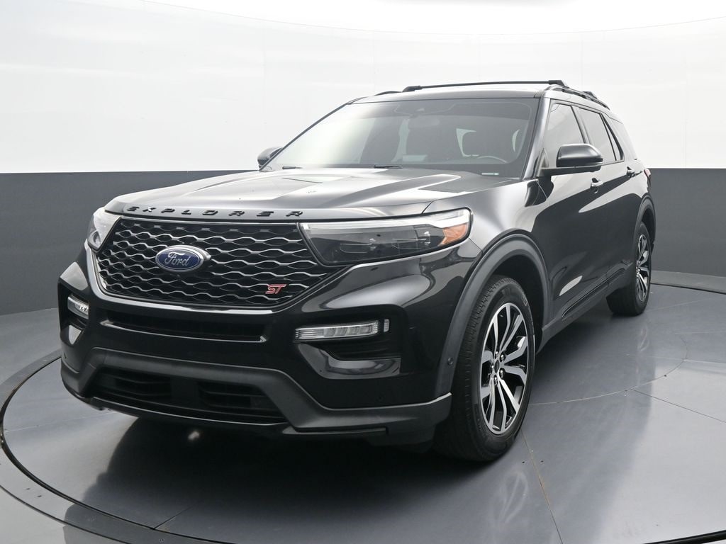 2020 Ford Explorer ST's photo