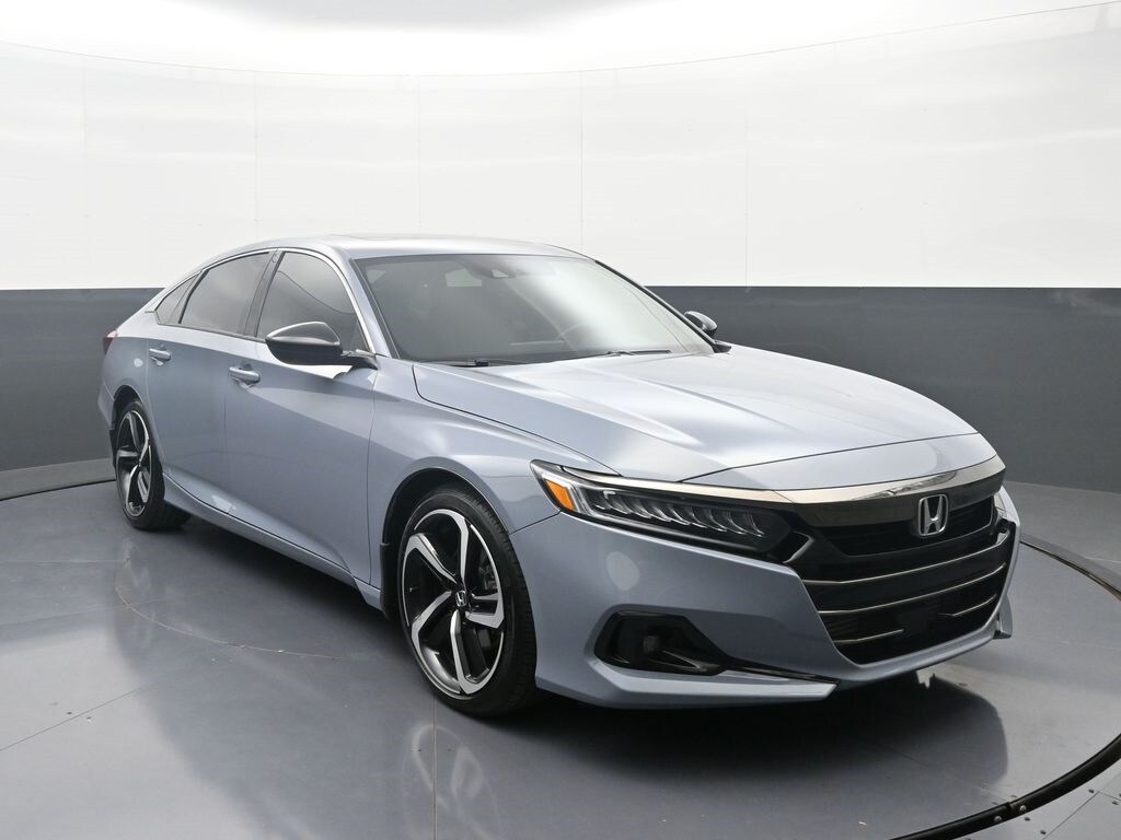 2022 Honda Accord Sport 2.0T photo 3