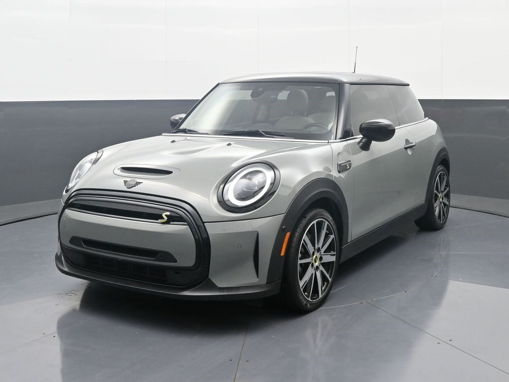 2023 MINI Hardtop 2 Door SE