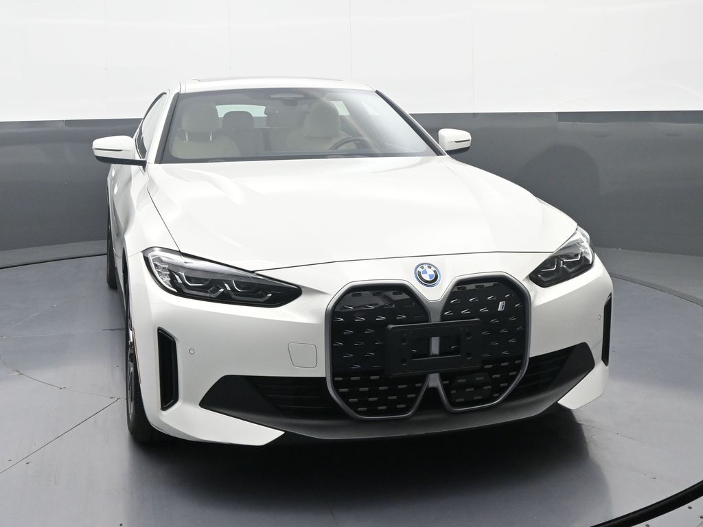 Used 2024 BMW i4 40 with VIN WBY83FB03RFR88460 for sale in Louisville, KY