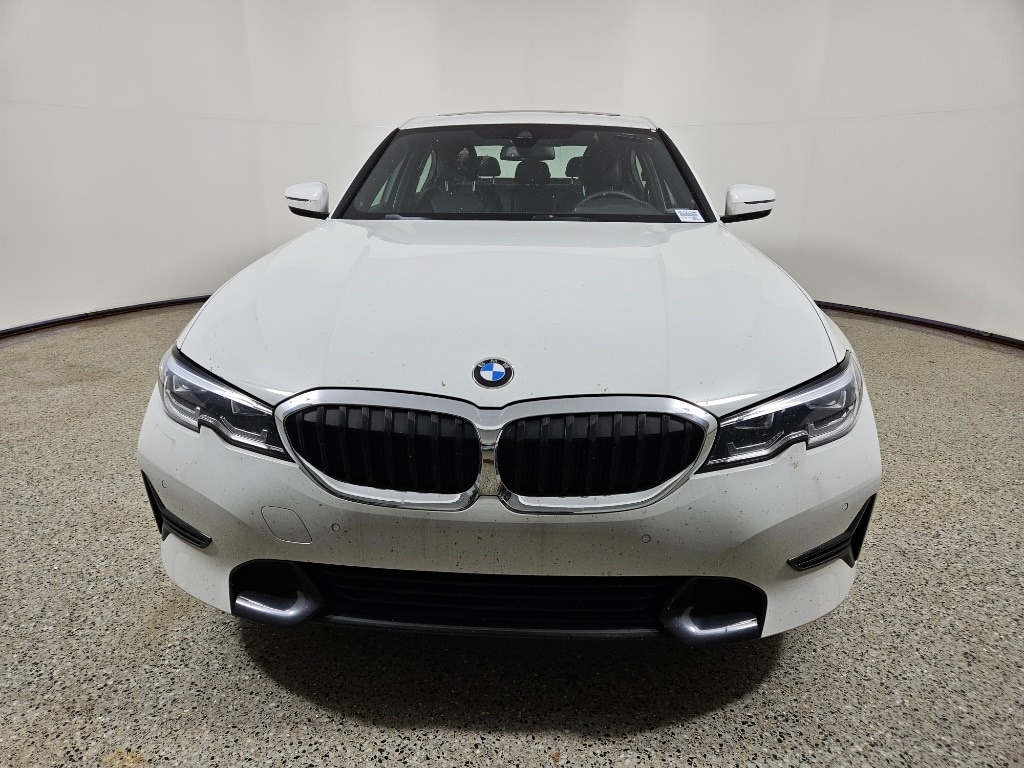 Used 2022 BMW 3 Series 330i with VIN 3MW5R7J01N8C48920 for sale in Louisville, KY