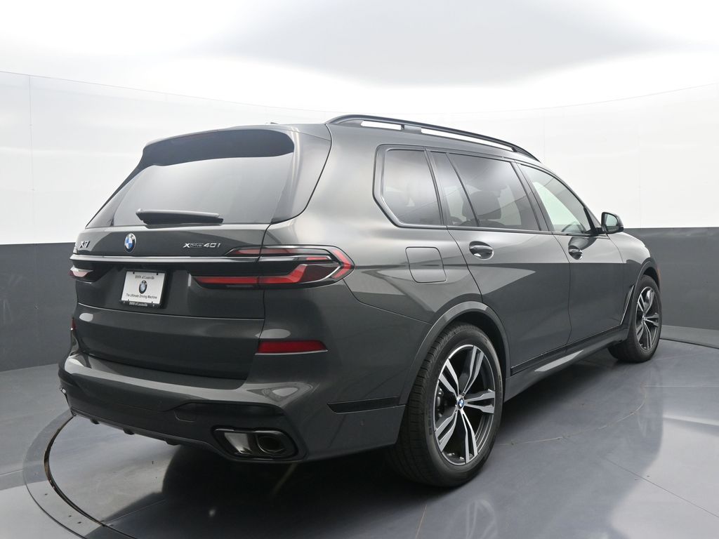 2026 BMW X7 40i - Photo 7