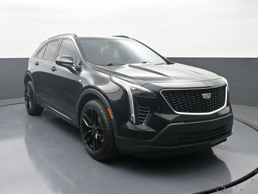 2020 Cadillac XT4 Sport photo 3