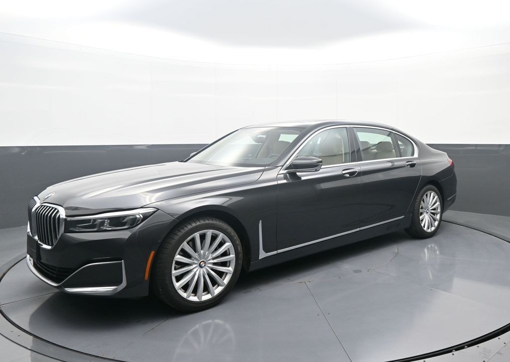Used 2022 BMW 7 Series 740i xDrive Sedan