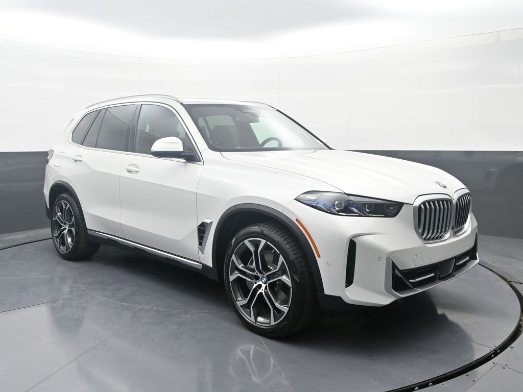 New 2026 BMW X5 xDrive50e SUV
