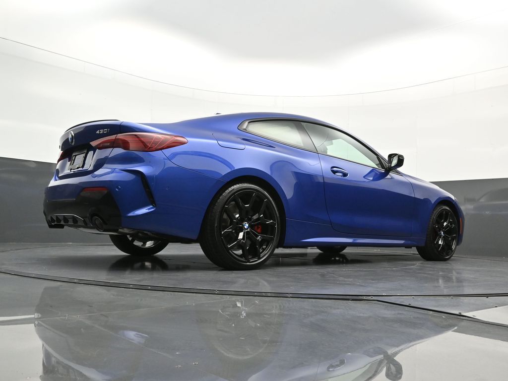 2026 BMW 4 Series 430i - Photo 28