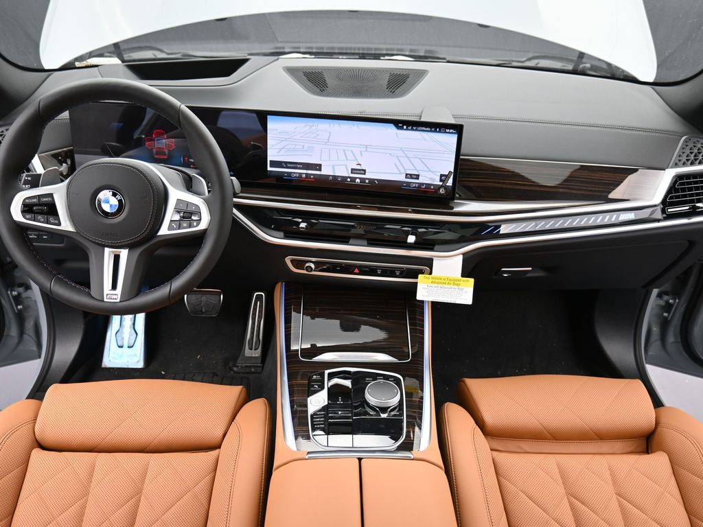 2026 BMW X5 M60i - Photo 14