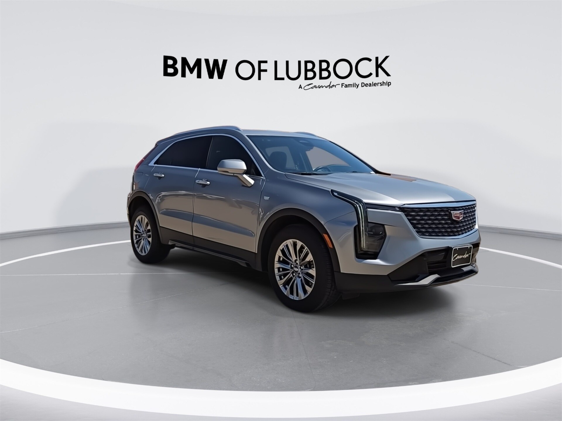 2024 Cadillac XT4 Premium Luxury photo 2