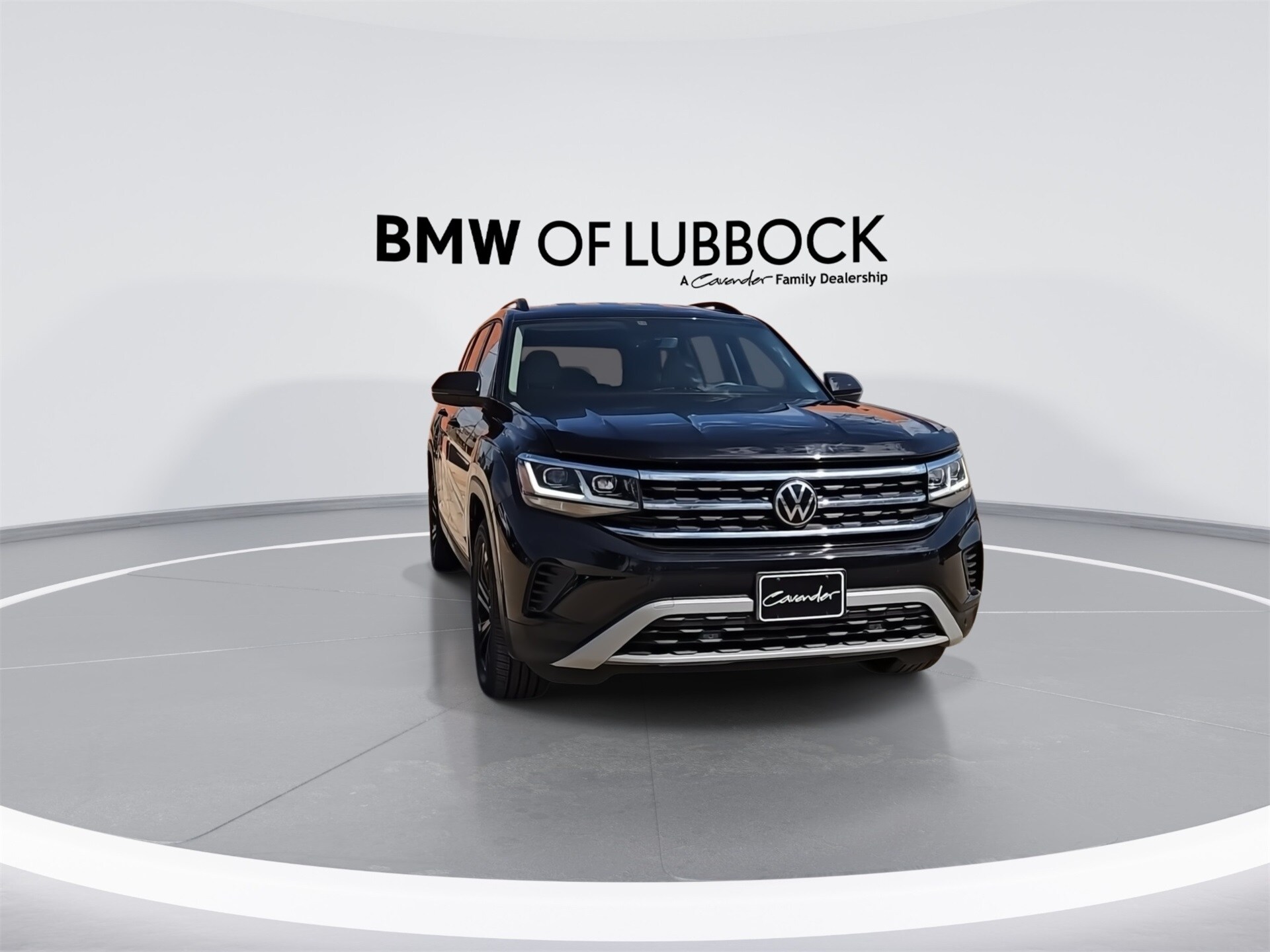 2023 Volkswagen Atlas V6 SE Technology photo 2