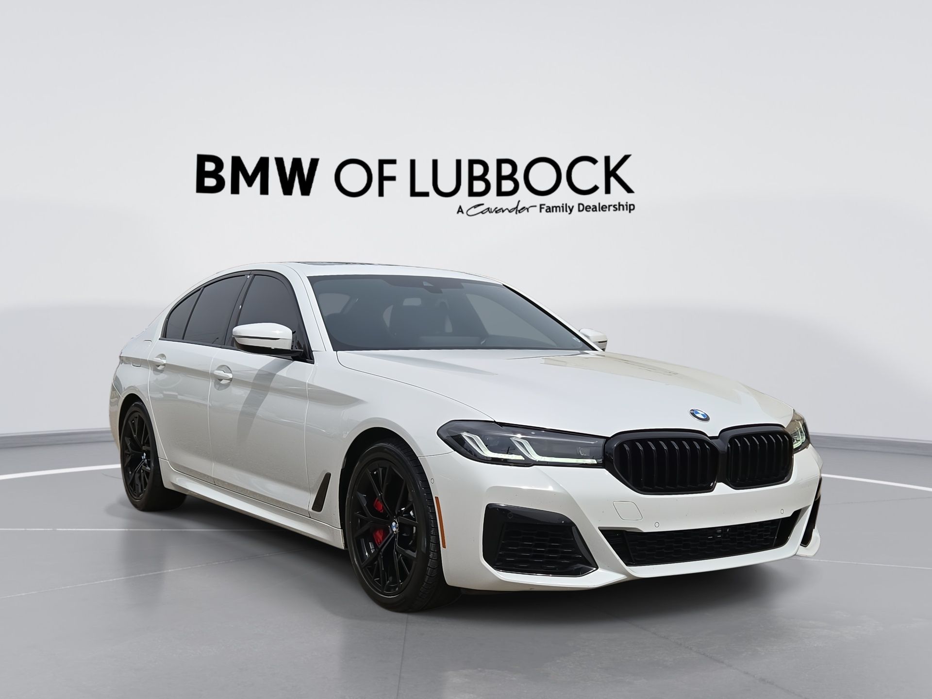 2022 BMW 5 Series 540i xDrive Sedan's photo
