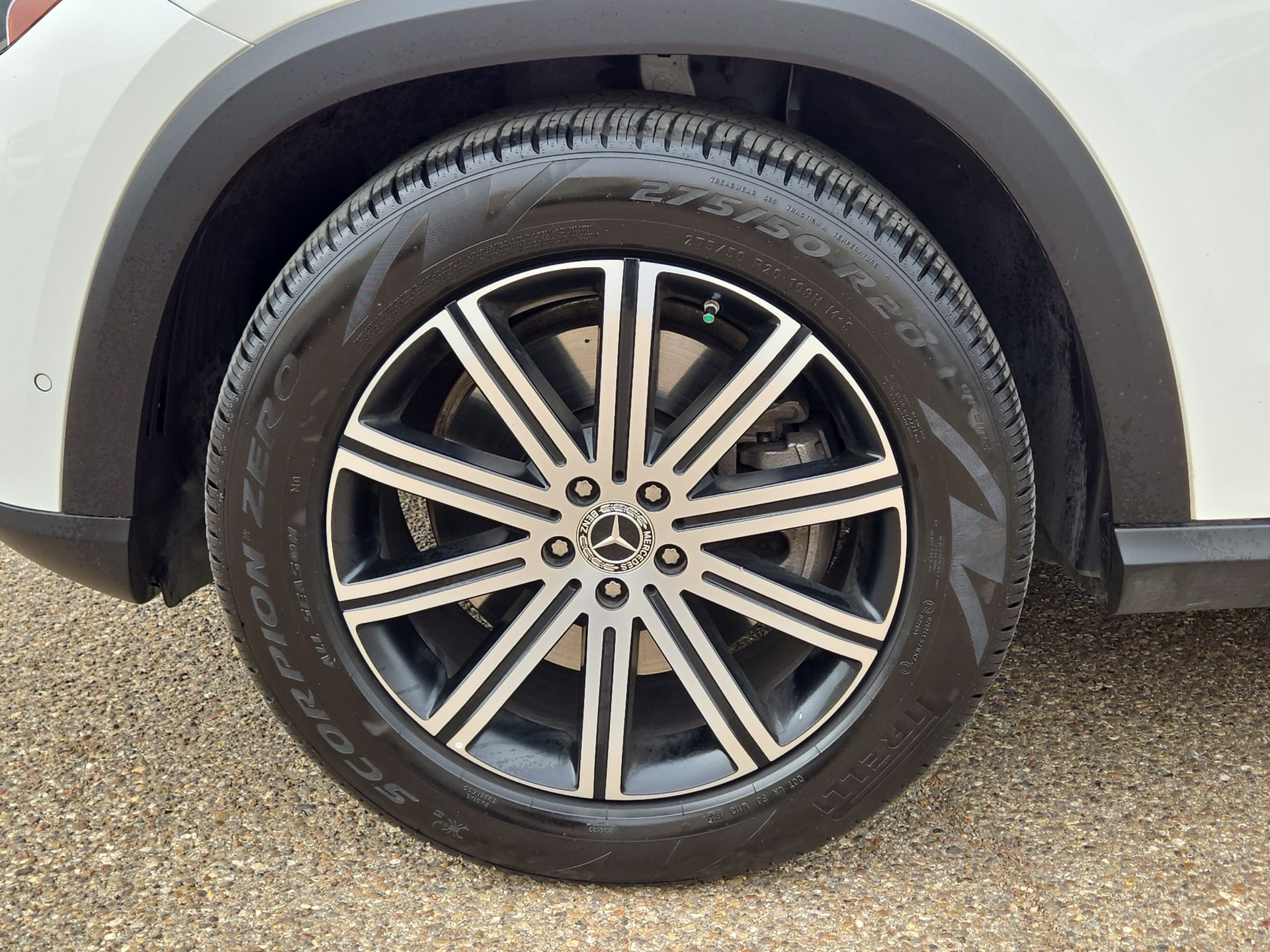 2024 Mercedes-Benz GLE GLE450 - Photo 11