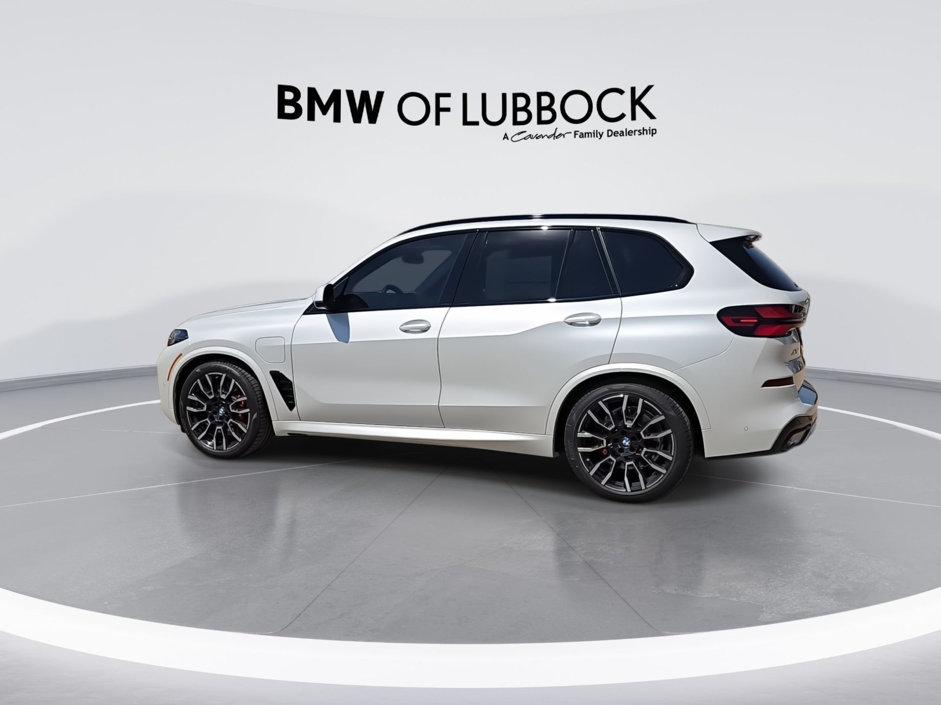 2026 BMW X5 50e - Photo 6